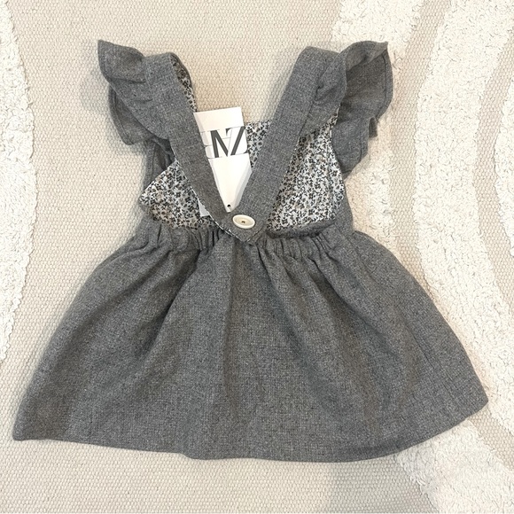 NWT Zara Baby Ruffled Flannel Pinafore Dress Size 9-12 months - Picture 3 of 3